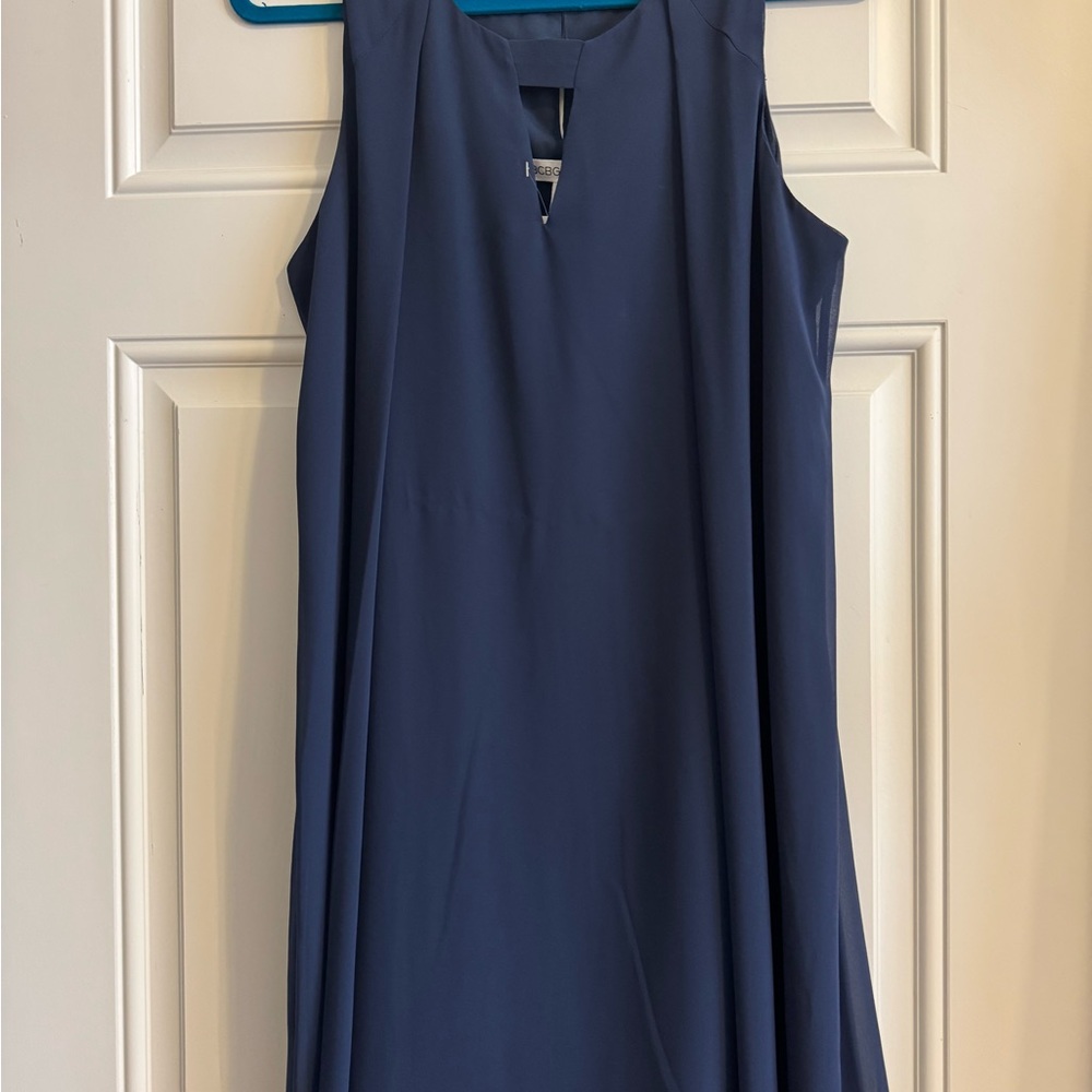 Elegant Navy Blue Sleeveless & Flowy Dress